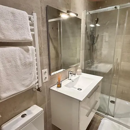 La Romantica Urdaneta Apartamento *