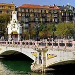 La Romantica Urdaneta Апартаменты