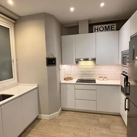 La Romantica Urdaneta Apartman