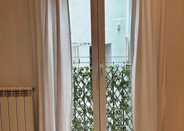 La Romantica Urdaneta *